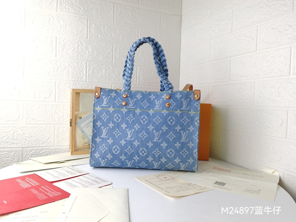 ルイヴィトンバッグ正面デザイン